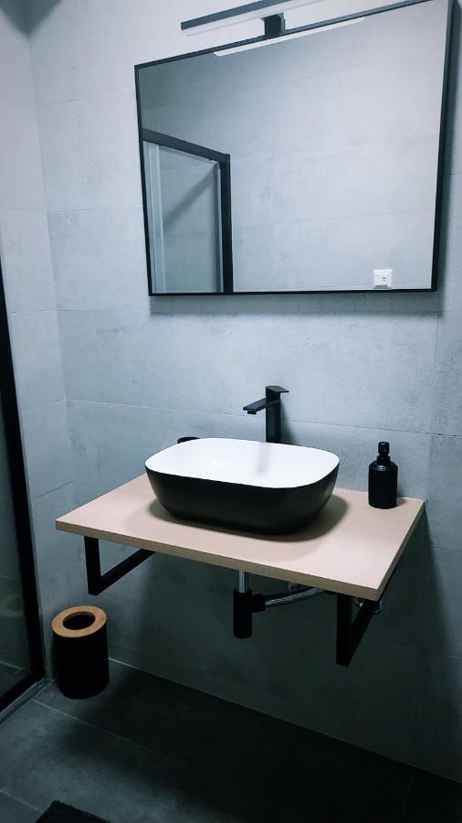 Sustina Apartman Tribalj Szoba fotó