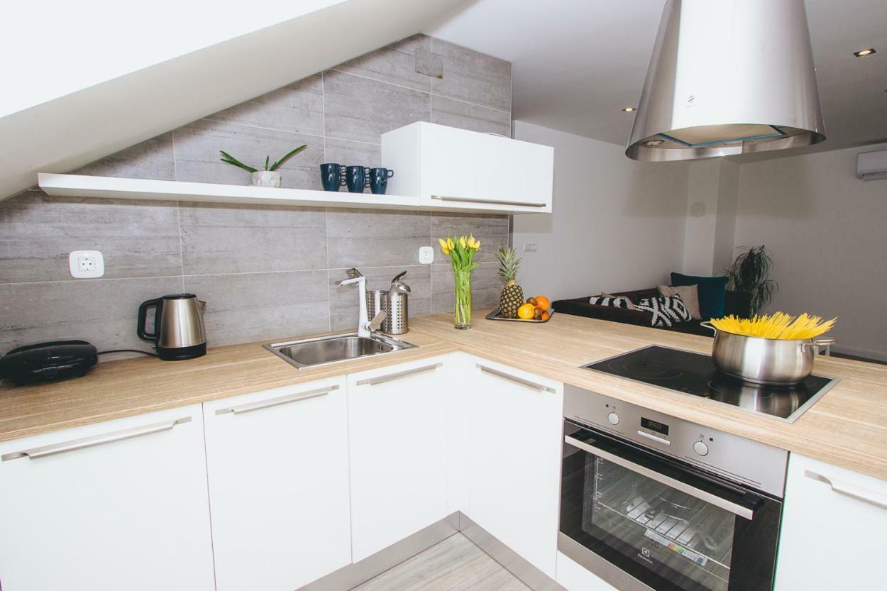 Sustina Apartman Tribalj Kültér fotó