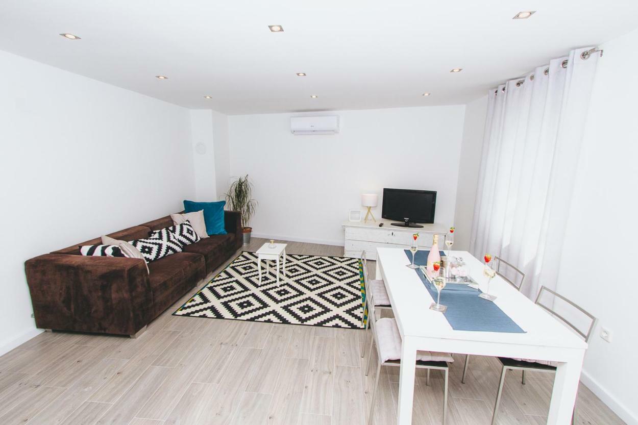 Sustina Apartman Tribalj Kültér fotó